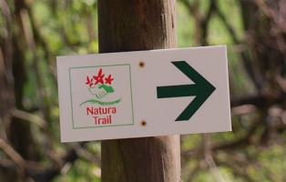 Natura-Trail-Schild